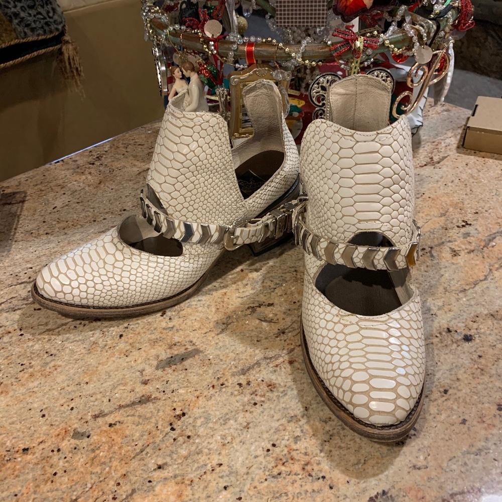 Freebird Booties